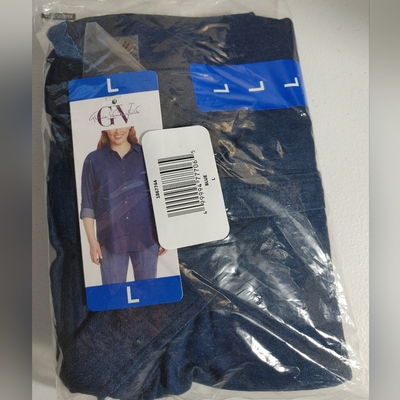 Gloria Vanderbilt Womens Long Sleeve Regular Fit Button-Down Shirt - Picture 5 of 9